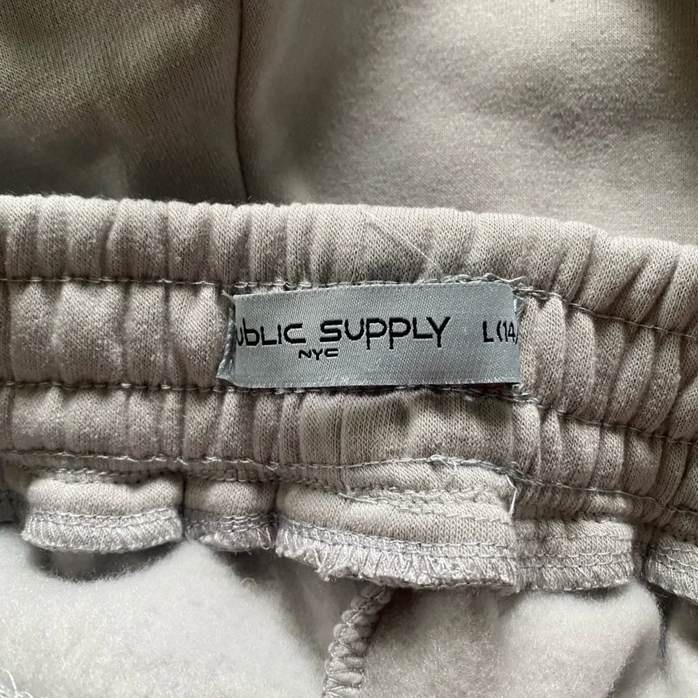 Public supply nyc boys pants size L/14